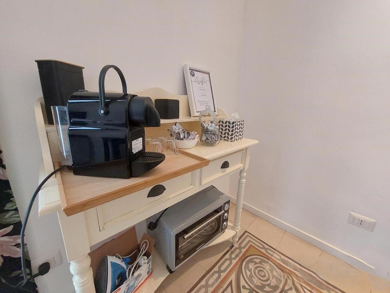 Bari Landlord 242 - Central Station Apartments Esterno foto